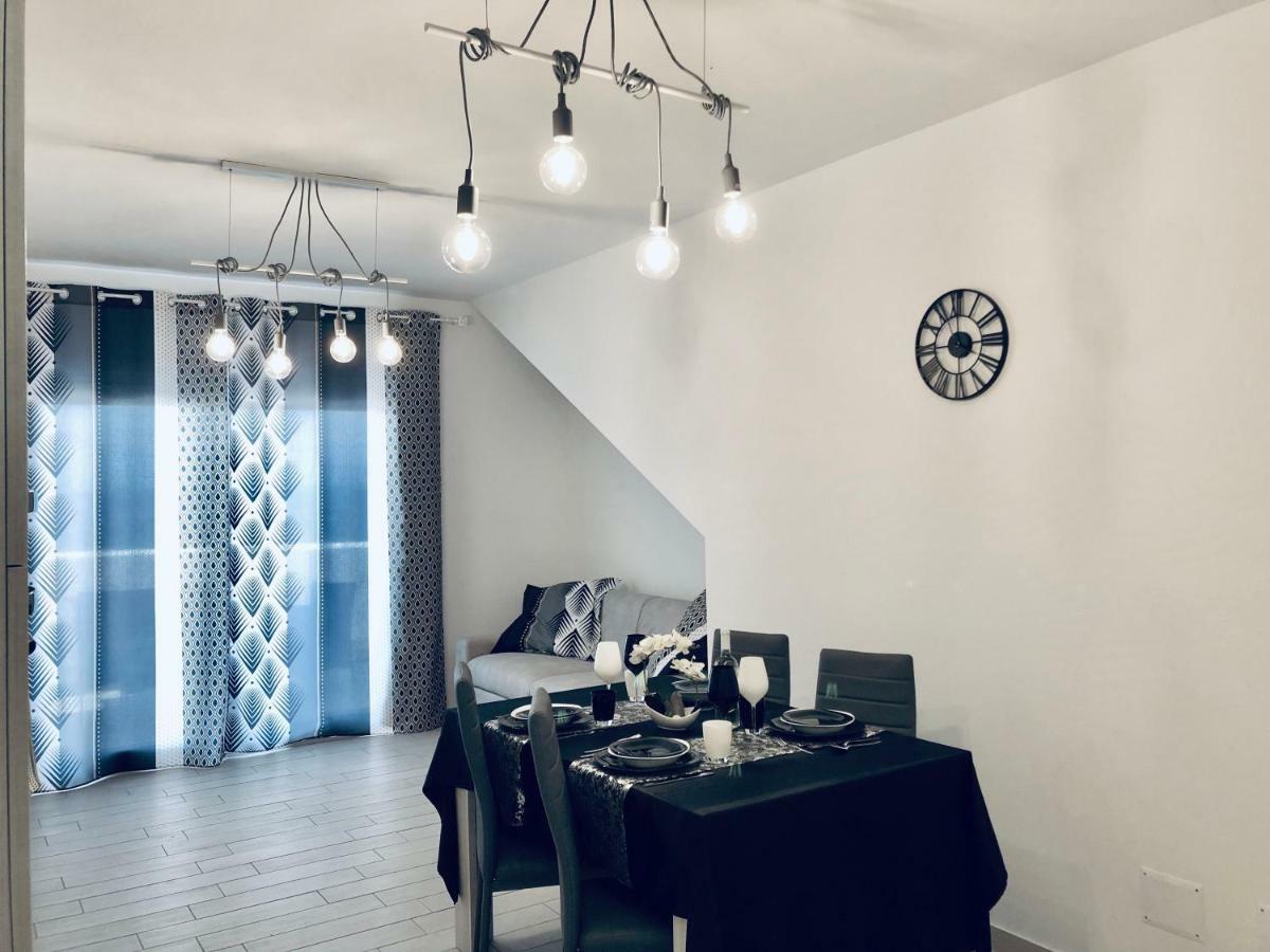 Apartamento Il Tramonto Luxury House Valledoria  Exterior foto